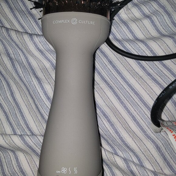 Blowout brush BUNDLE=SAVE - Picture 2 of 3